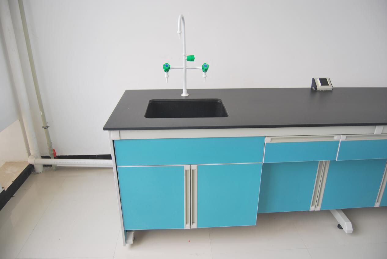 鋼木實(shí)驗(yàn)邊臺(tái)